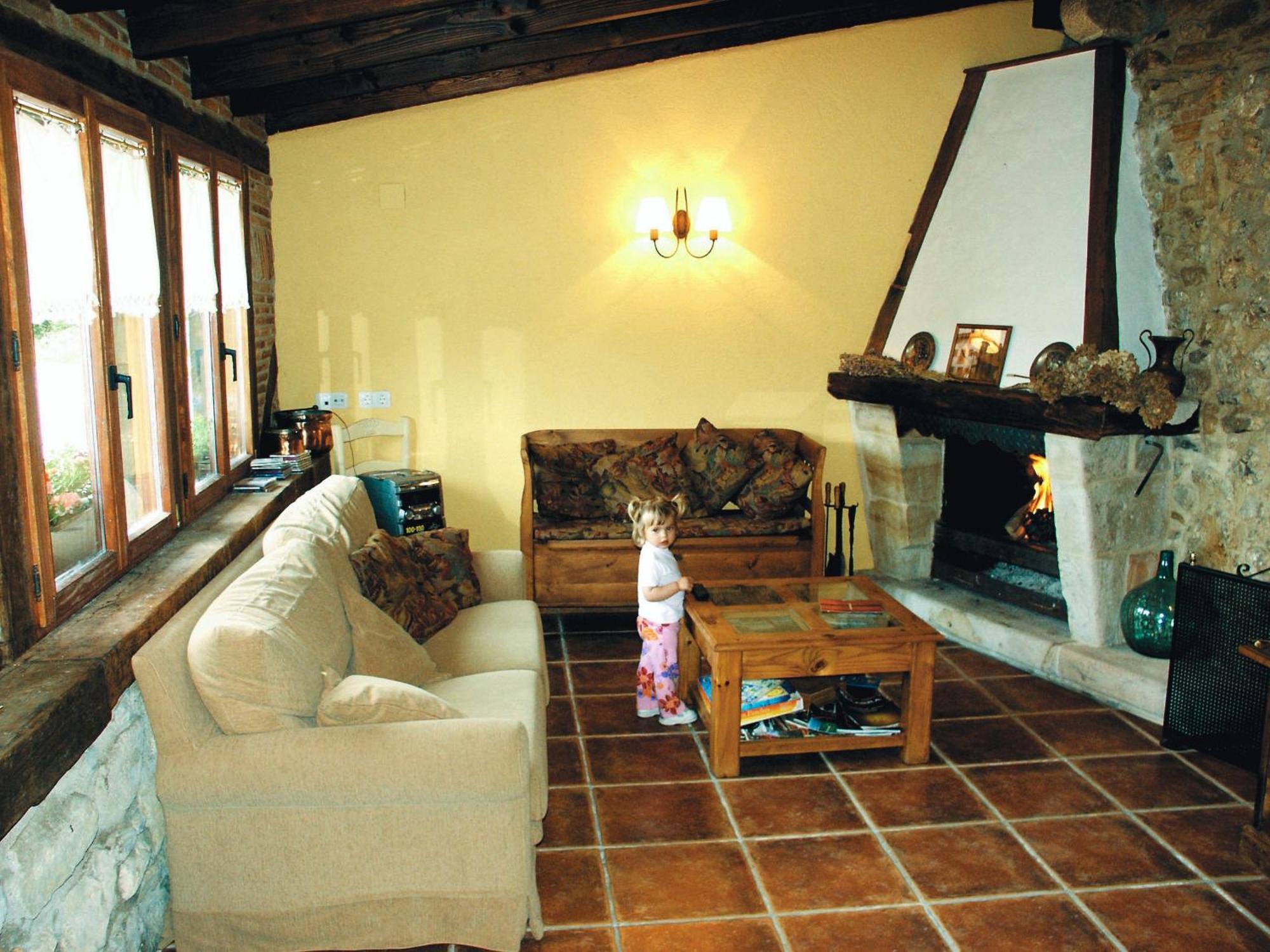 Aristieta Guest House Ajangiz Екстериор снимка