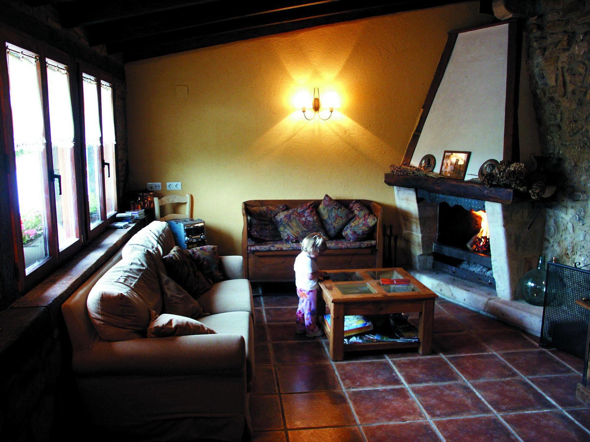 Aristieta Guest House Ajangiz Екстериор снимка